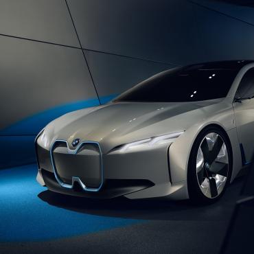 Το 2021 στην αγορά η BMW i4