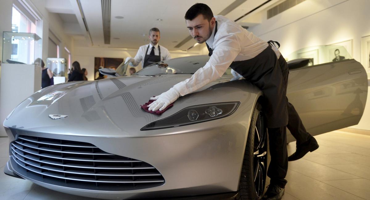 3 εκατομμύρια ευρώ για την Aston Martin του Μποντ