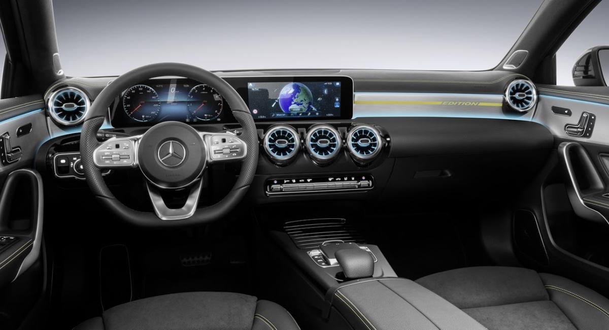 Αυτό είναι το εσωτερικό της νέας Mercedes A-Class