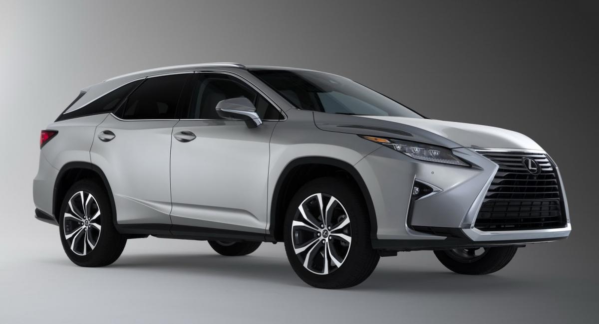 Lexus RX L με επιπλέον 11cm μήκος