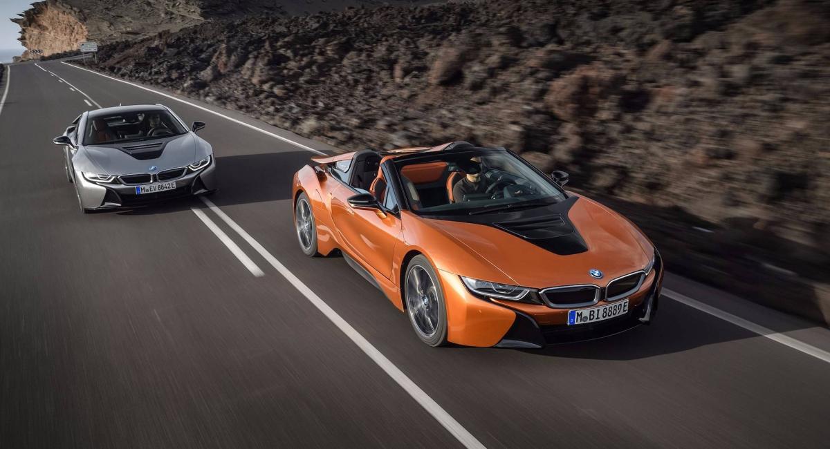 BMW i8 Roadster και i8 Coupe με 374 άλογα