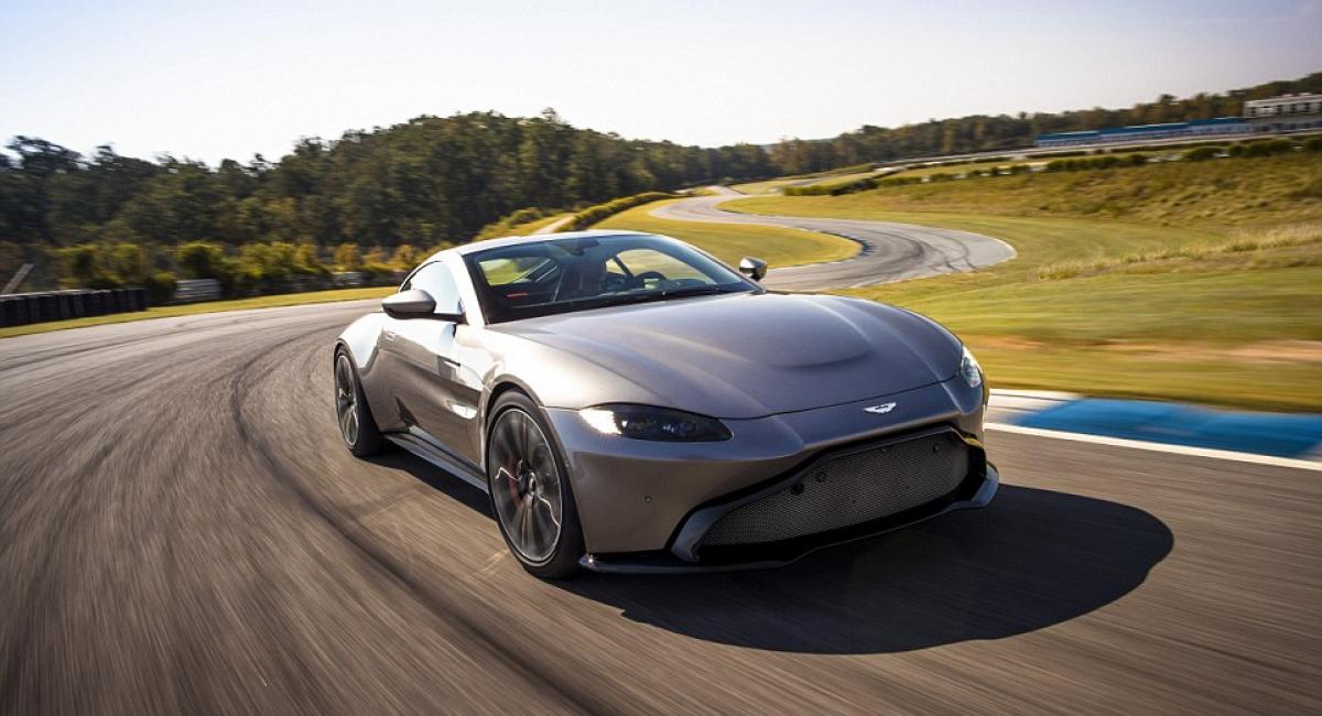 H νέα Aston Martin Vantage “γέννησε” την DB10, και όχι το αντίθετο