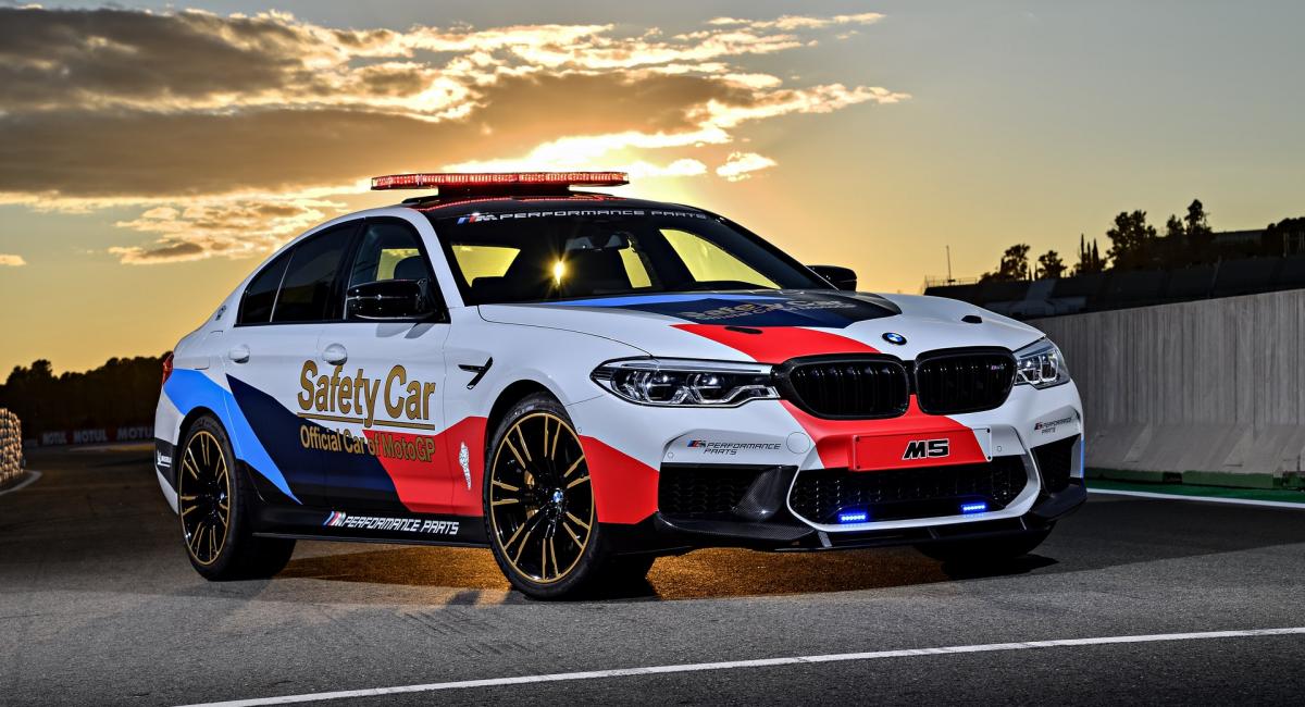 BMW M5 2018 MotoGP Safety Car