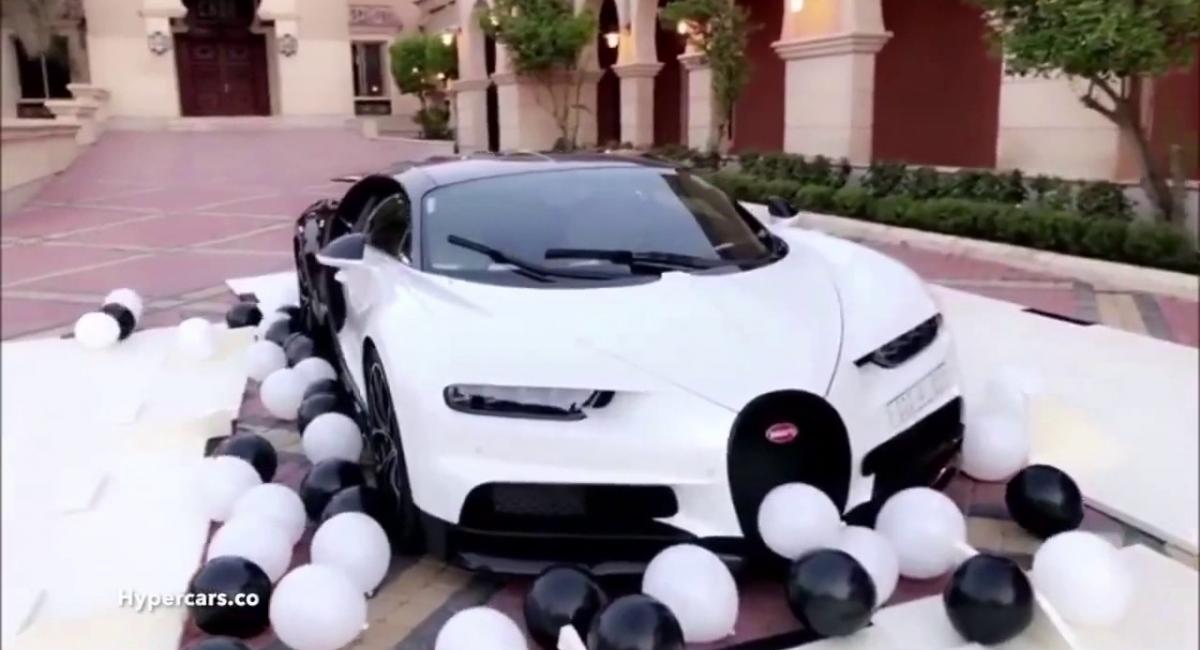 Εκανε δώρο στον εαυτό του μια Bugatti Chiron 