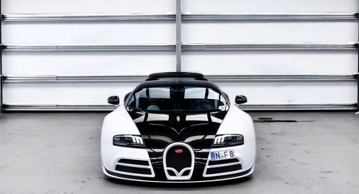 Πωλείται η μια από τις δύο Bugatti Veyron Vivere by Mansory
