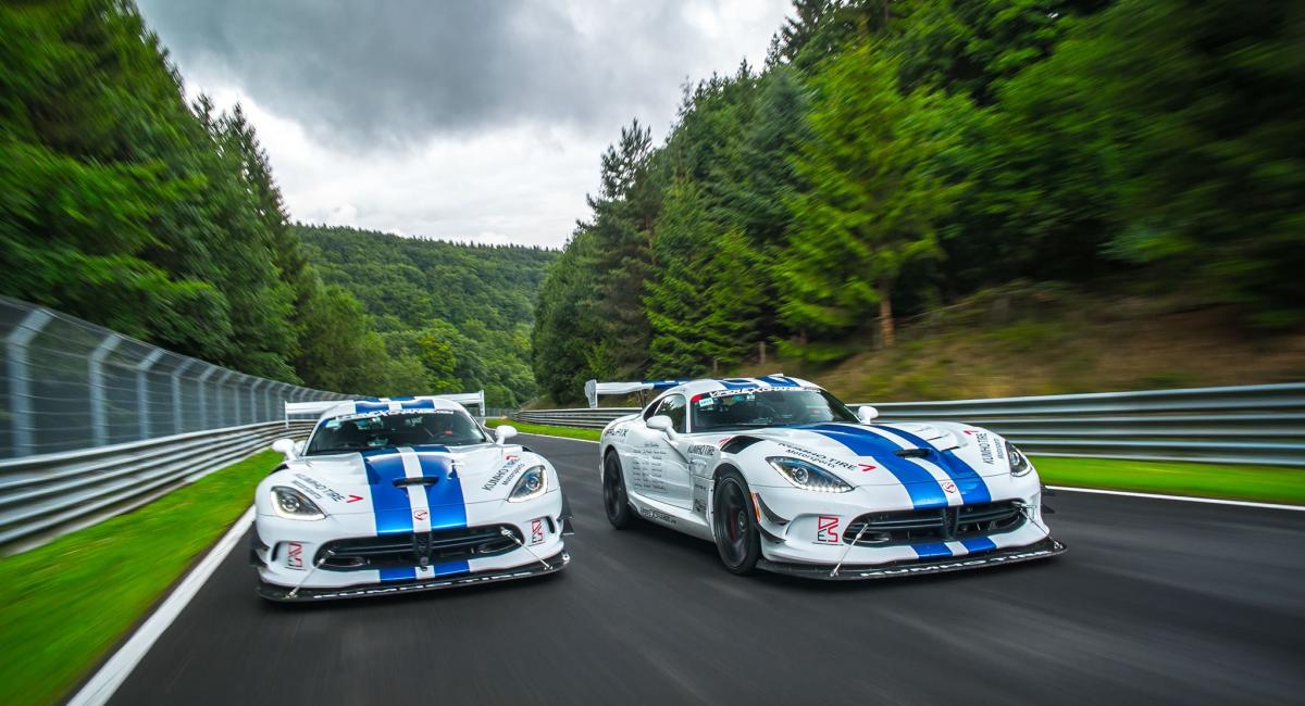 Dodge Viper ACR πέτυχε 7:03.45 στο Nurburgring κατά τις δοκιμές