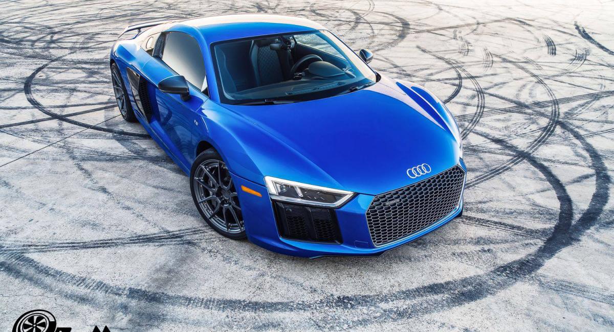 Η Dallas Performance κάνει στραγάλια τα άλογα του Audi R8 V10 Plus