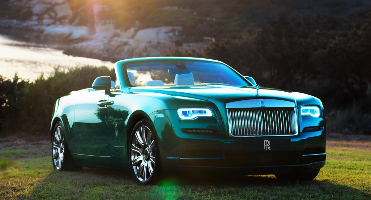 Μοναδικές Rolls-Royce Dawn και Wraith στη Σαρδηνία.