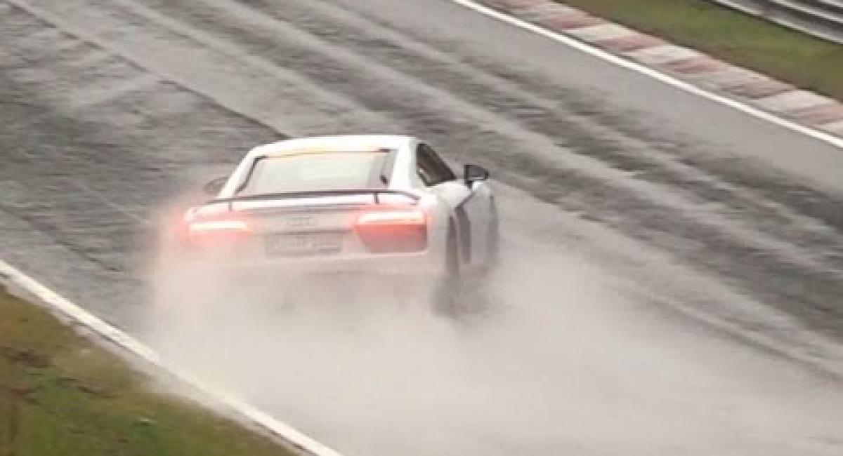 "Χεράς" σώζει Audi R8 V10 Plus στο βρεγμένο Nurburgring.