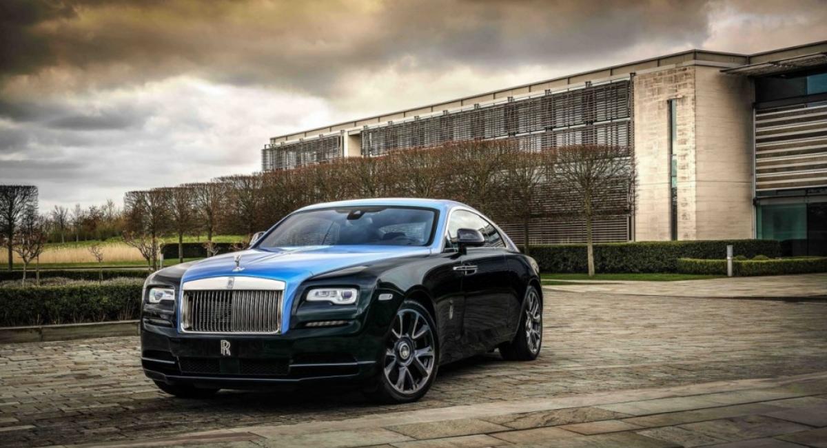 Rolls-Royce Bespoke: Γιατί όλα είναι τέχνη