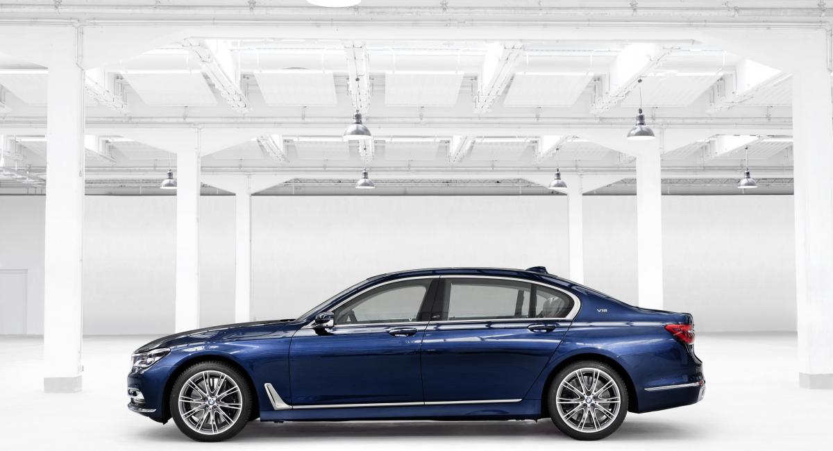 Έτσι αρχίζει ο επόμενος αιώνας ζωής της BMW