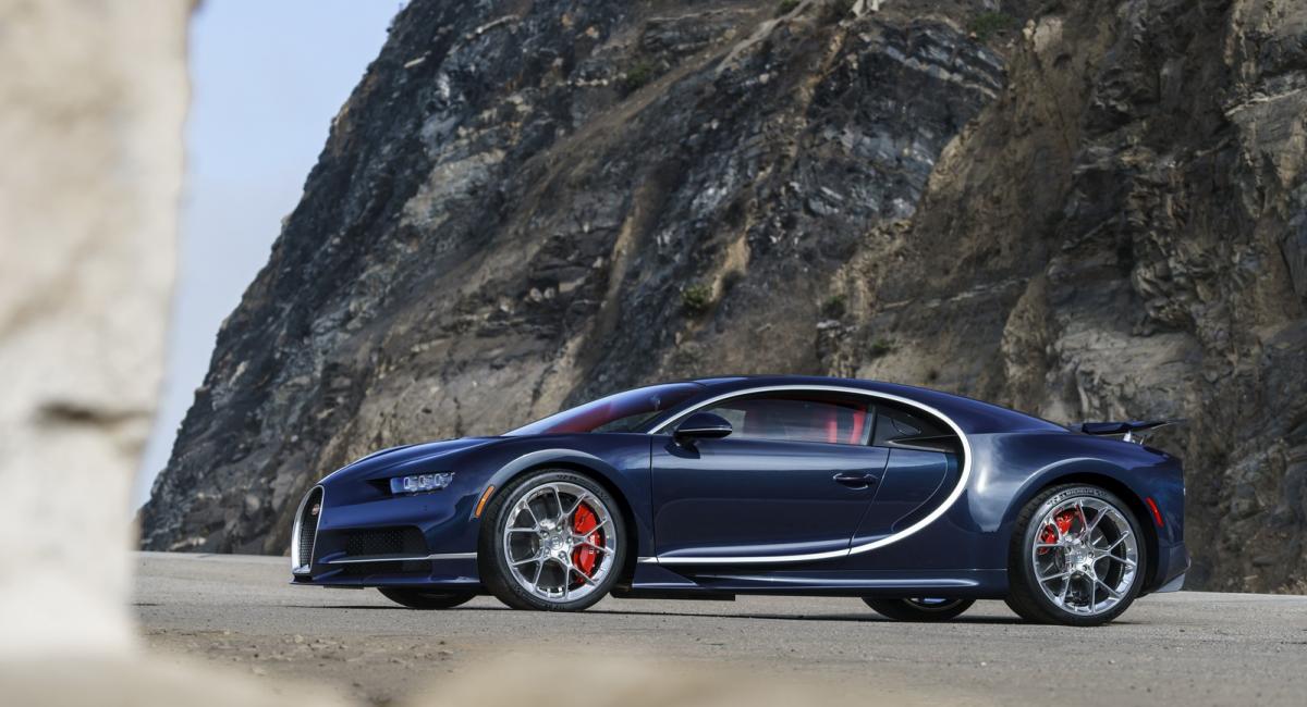 H Bugatti δεν βγάζει προς το παρόν ειδικές εκδόσεις της Chiron.