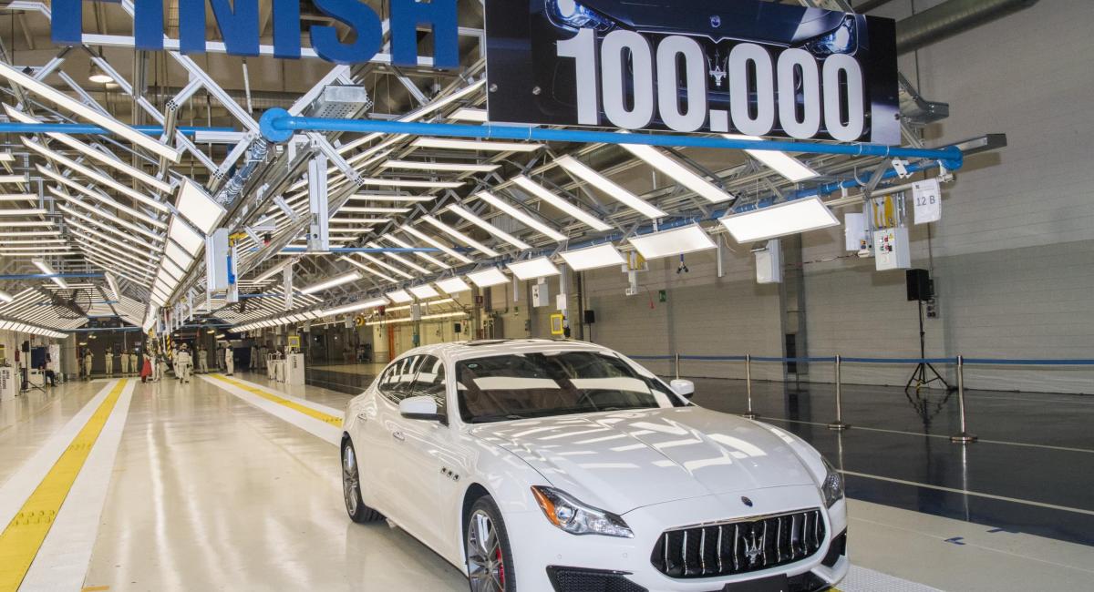 100.000 Maserati Quattroporte