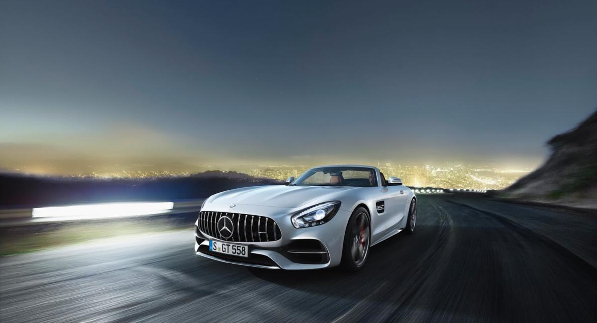 Επίσημο: Mercedes-AMG GT C Roadster.