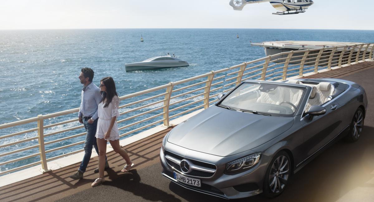 Τι κάνει μια Mercedes στη θάλασσα;
