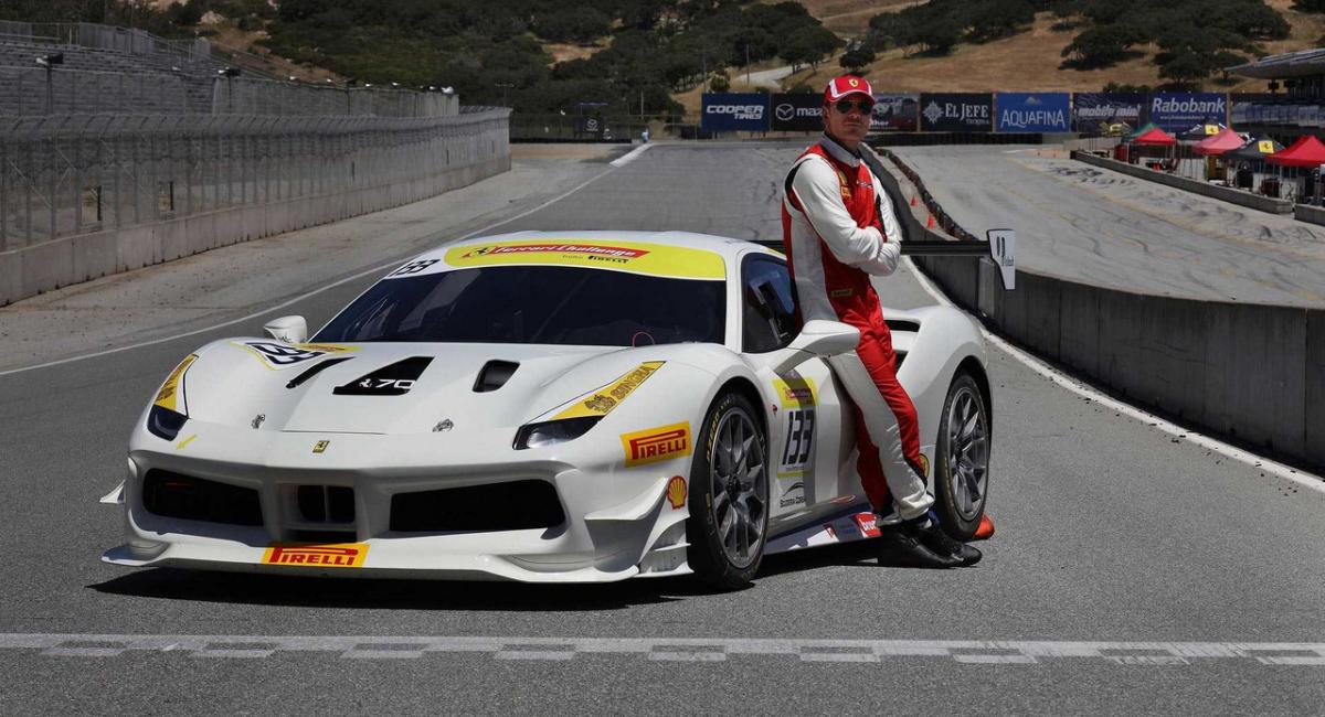 Michael Fassbender στο Ferrari 488 Challenge