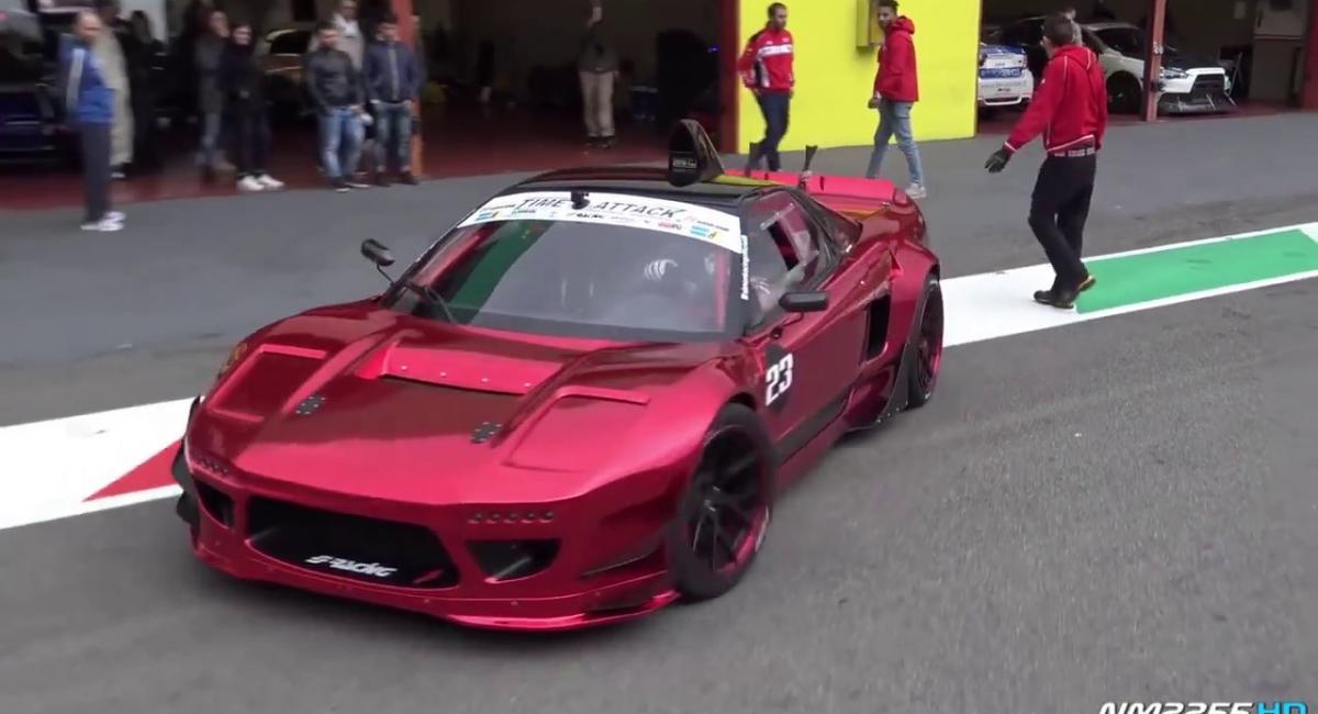 Βόλτα με ένα Honda NSX Rocket Bunny στο Mugello