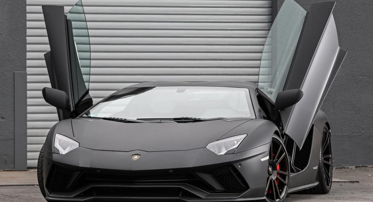 Lamborghini Aventador S Roadster by Wheelsandmore