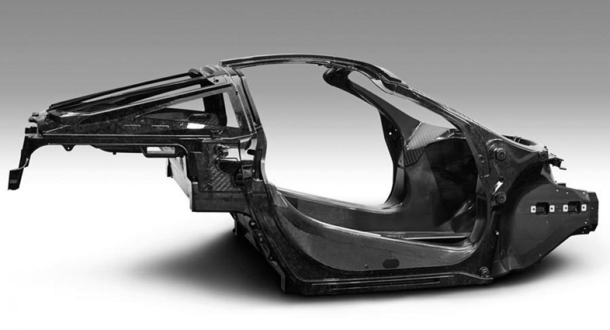 Θα κατασκευάζει carbon σασί η McLaren;