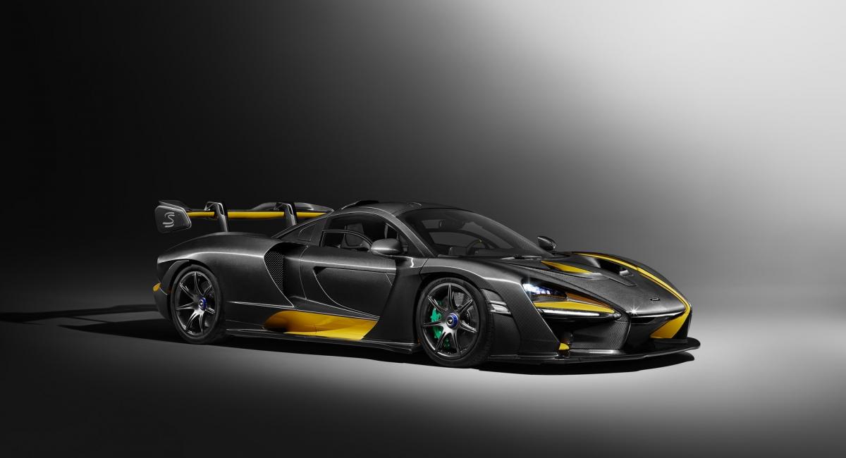 McLaren Senna με Carbon Theme αξίας 340.000 Ευρώ