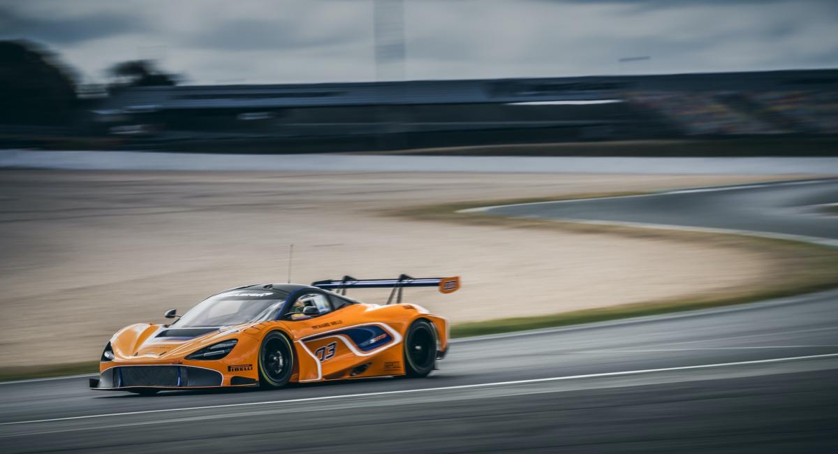 Με 500.000 Ευρώ παίρνεις μία αγωνιστική McLaren 720S GT3