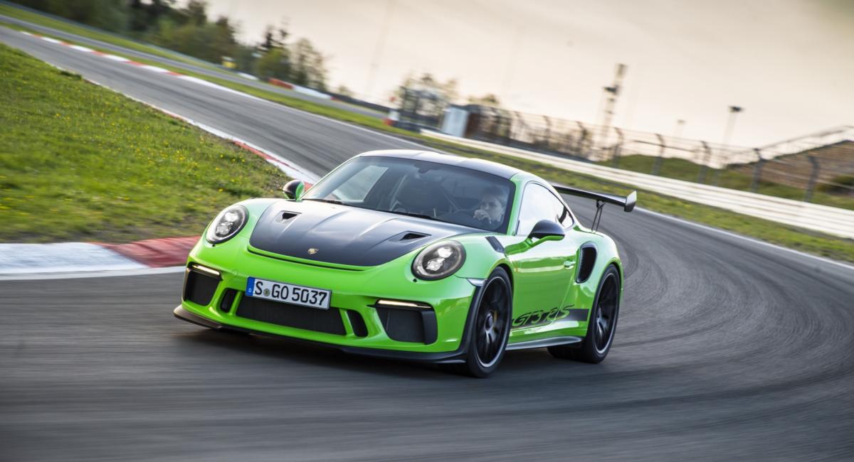 Με ατμοσφαιρικό κινητήρα η νέα Porsche 911 GT3 RS