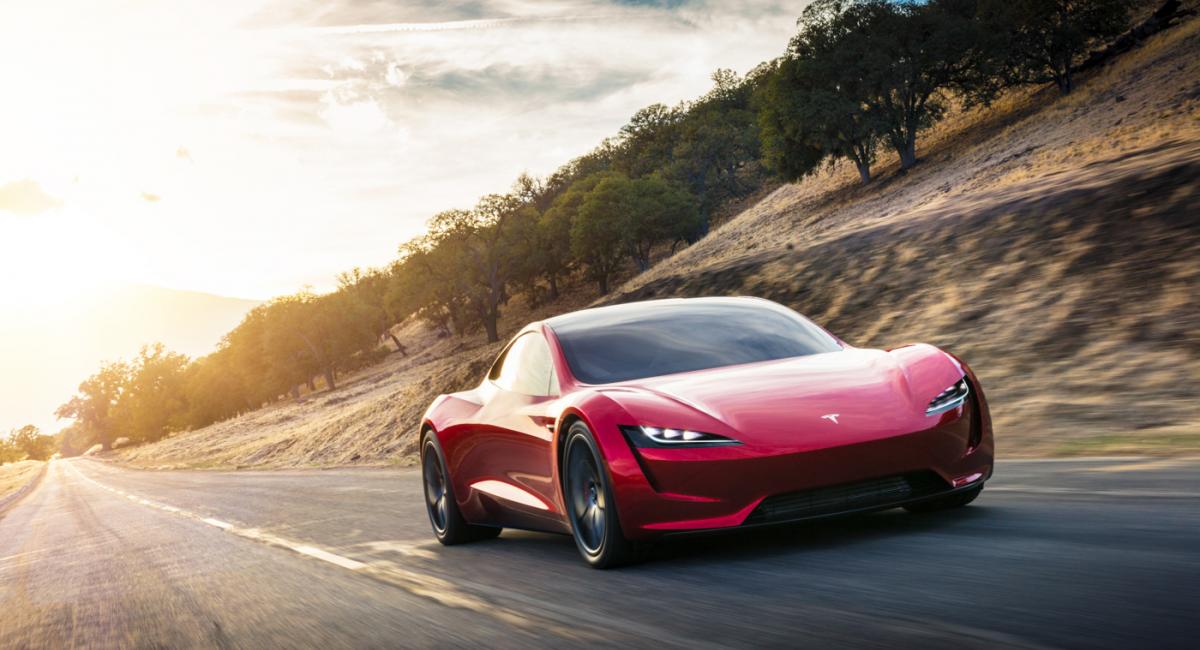 Tesla Roadster, το ταχύτερο αυτοκίνητο του πλανήτη [Vid]