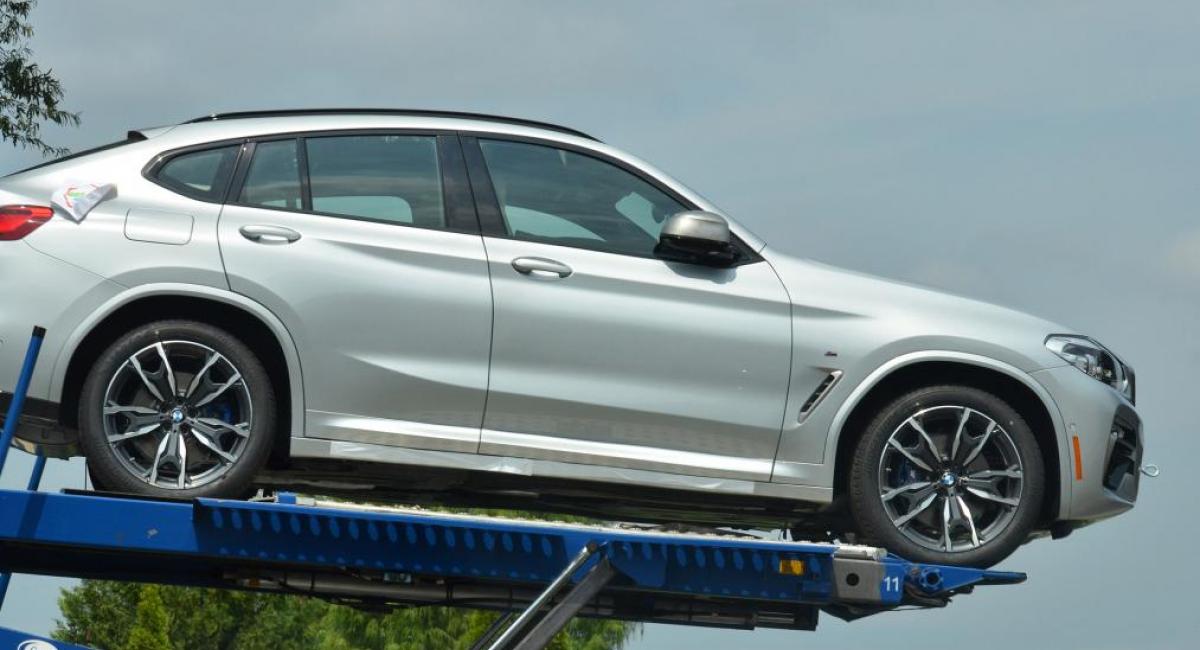 Η BMW X4 2018 «συνελήφθη» χωρίς ίχνος καμουφλάζ