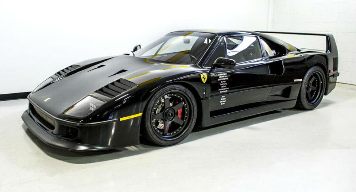 Στο σφυρί η διασημότερη μαύρη Ferrari F40