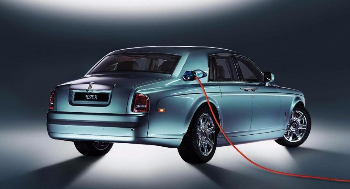 Ηλεκτρική Phantom ετοιμάζει H Rolls Royce 