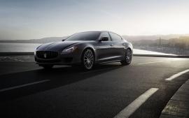 Maserati Quattroporte: Μια βόλτα στη διαδρομή Τάργκα Φλόριο (vid).