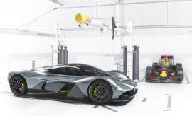 Aston Martin AM-RB 001: To υπεραυτοκίνητο του γκουρού της Formula 1