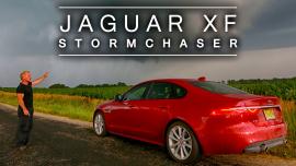 Κυνηγητό ανεμοστρόβιλων με Jaguar XF AWD