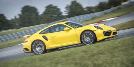 Porsche: "Δεν υπάρχουν σχέδια για κεντρομήχανη 911"