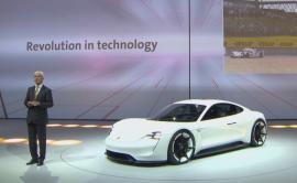 Η Porsche ίσως γυρίσει την πλάτη στους diesel κινητήρες για χάρη των ηλεκτρικών