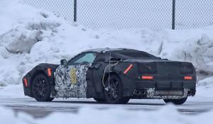 Στα χιόνια δοκιμάζεται η κεντρομήχανη Corvette