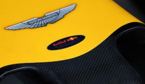 Η Aston Martin θέλει να φτιάξει τον ανταγωνιστή των Ferrari 488 και McLaren 720S