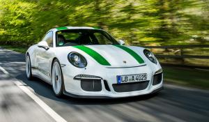 H Porsche θέλει τα GT αυτοκίνητα της να οδηγούνται, όχι να "συλλέγουν" σκόνη