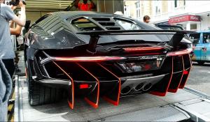 Η Lamborghini Centenario προκαλεί υστερία στο Λονδίνο [Vid]
